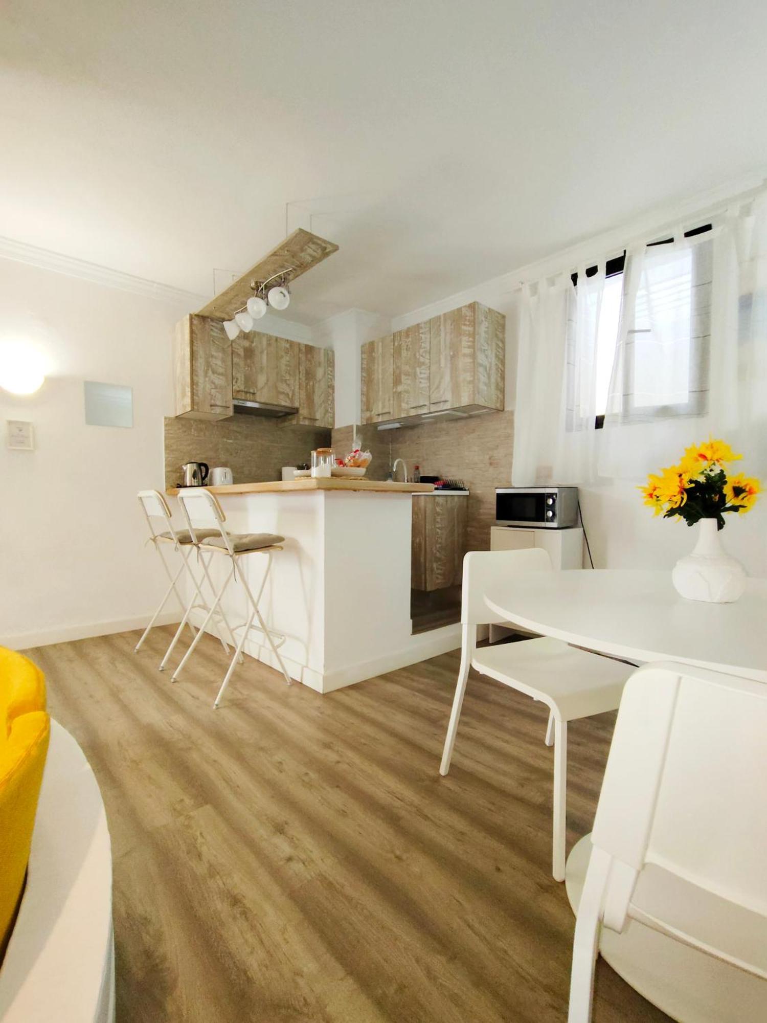 Thelma 1 Minuto A Pie Del Mar Apartment Tias Luaran gambar